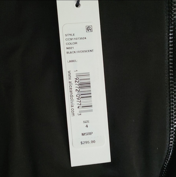 Dress - Picture 4 of 4